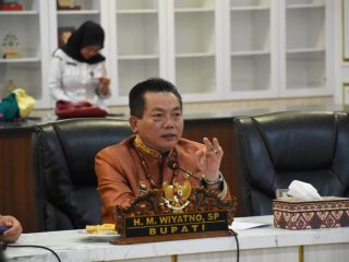 Bupati Wiyatno Dorong Percepatan Jembatan Lawang Kamah untuk Buka Akses Masyarakat