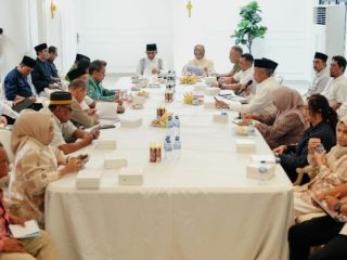 Makan Gratis 1000 Durian Dalam Rangka HUT Sulteng Yang Ke-62