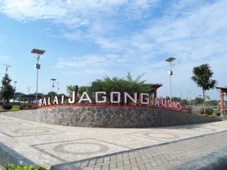 Carut marut Pengurusan PKL Balai Jagong Kudus Diduga Menggelapkan Uang Kas