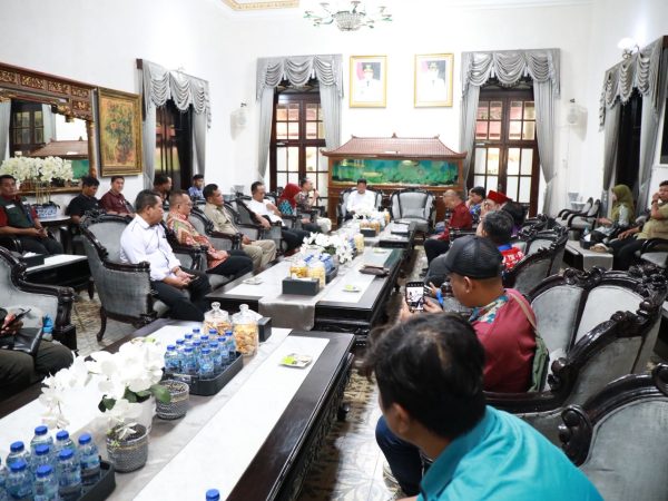 Jelang May Day, Bupati Subandi Siapkan Perbup Perkuat Kesejahteraan Anak Buruh Sidoarjo