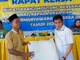 Rapat Kerja Bupati Parigimoutong Bersama Camat Dan Kepala Desa Musyawarah Desa BPD Tahun 2026