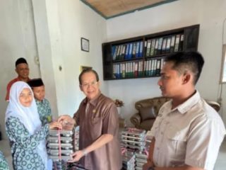 Longki Ingatkan Seleksi Dalam Memilih Bahan Makanan Harus Lebih Teliti