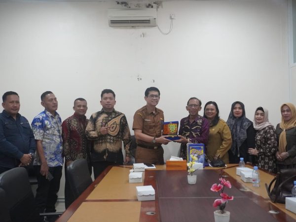 Bahas Tata Kelola BUMD, Pemkab Pulang Pisau Terima Kunker DPRD Kotabaru