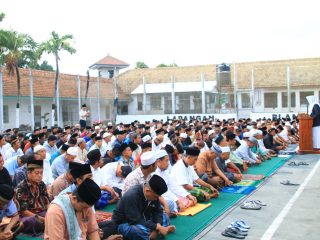 Lapas Banyuwangi Potong 12 Hewan Qurban, Warga Binaan Akan Nyate Bareng