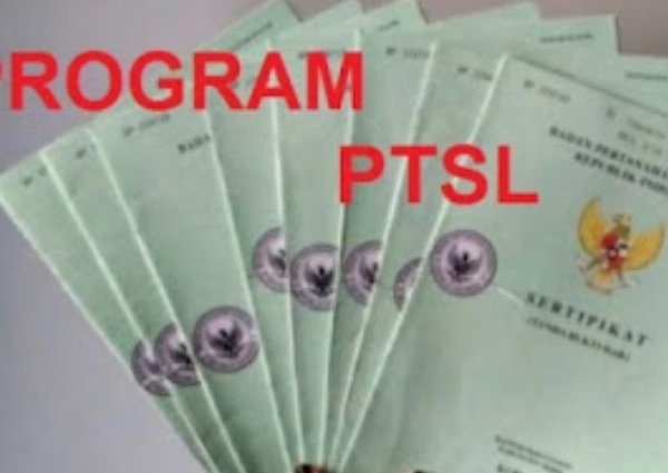 Kades Banjar Wati Seolah Ada Kesibukan, Bungkam Saat Di Konfirmasi Tentang Pungli Program PTSL