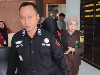 Kejari Donggala Tahan Direktur dan Bendahara Perumda Uwe Lino, Dugaan Kerugian Negara Senilai Rp 5 Miliar Didalami