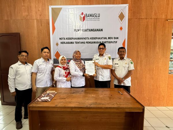 Diskominfostandi dan Bawaslu Pulang Pisau Perkuat Kolaborasi Pengawasan Partisipatif Pemilu