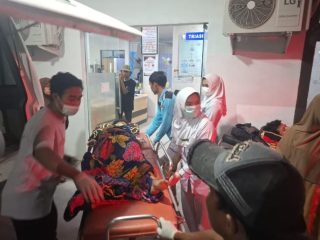 Korban luka Gempa M6.7 Terus Berdatangan Ke RS Torabelo tiba di RS Tora Belo Sigi