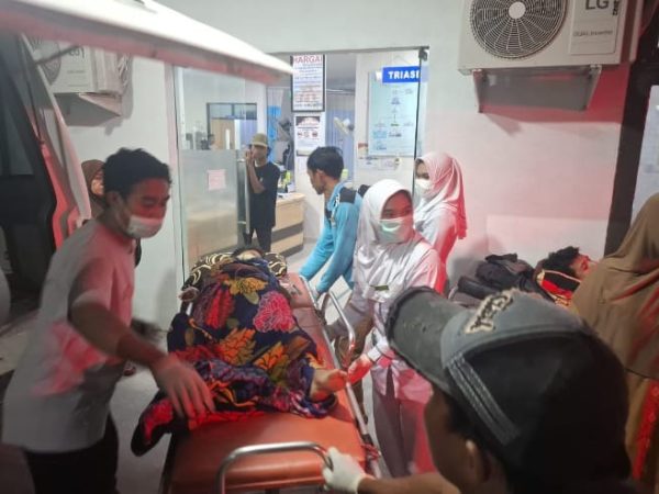 Korban luka Gempa M6.7 Terus Berdatangan Ke RS Torabelo tiba di RS Tora Belo Sigi
