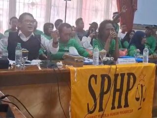 Kawal Petani Desa Tojo Una Advokat Rakyat Agus Salim Desak Transparansi BPN Touna Terkait Penarikan Sertifikat Sepihak
