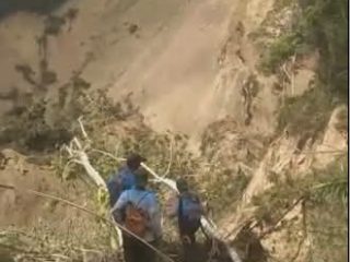 Pasca Gempa Sigi, Tim Turun Survei Longsor Gunung di Kamarora yang Menutup Aliran Sungai