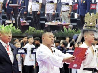 Hari Bhayangkara ke - 80, Polda Jatim Buka Kejuaraan Karate Kapolda Cup 2026 Momentum Lahirkan Atlet Berprestasi