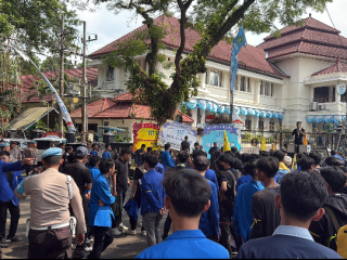 112 Tahun Kota Malang: Bertumbuh atau Bertumpuk?