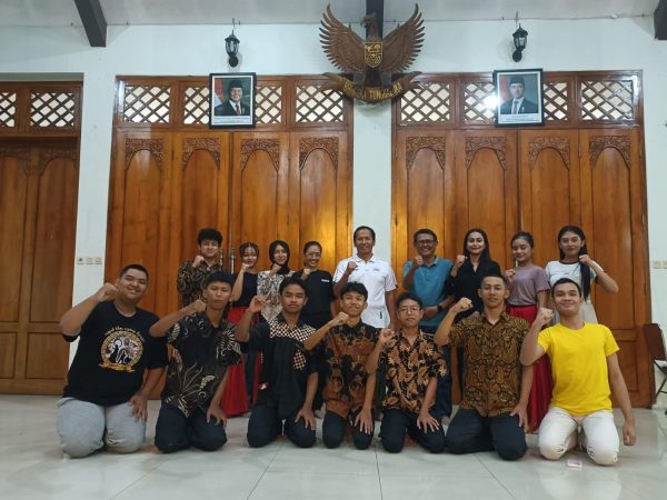 "Langkah Kecil, Makna Besar"Plt Bupati Tulungagung Titip Harapan Lewat Sanggar Siswo Budoyo di Festival Garudeya Mahambara