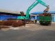 Barang Lelang Besi Bekas di Halaman DPUTR Purwakarta Jadi Sorotan, Aspal Kantor Rusak Diduga Akibat Excavator