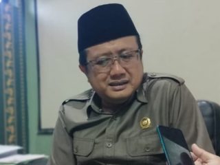 Ketua DPRD Lamongan Bantah Ingkar Janji dan Selalu Terbuka Untuk Kalangan Masyarakat