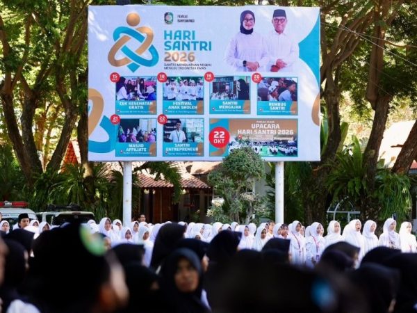 Bukan Sekadar Penjaga Tradisi, Bupati Ipuk Ajak Santri Jadi Penggerak Kemajuan Banyuwangi